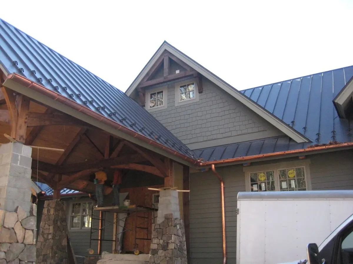 Craftsman Roofing team delivering quality roofing work in Little Neck